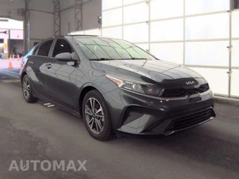 2022 Kia Forte LXS - miniatura 3