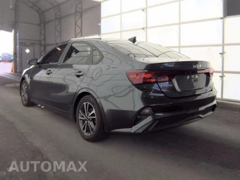 2022 Kia Forte LXS - miniatura 6