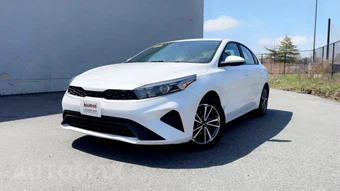 2022 Kia Forte LXS - miniatura 3