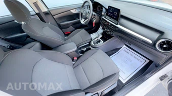 2022 Kia Forte LXS - miniatura 39