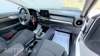 2022 Kia Forte LXS - miniatura 40