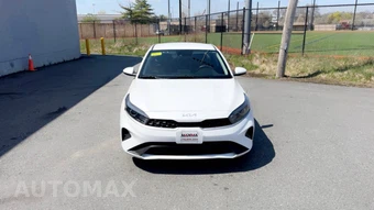 2022 Kia Forte LXS - miniatura 6