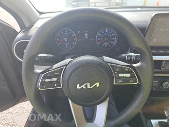 2022 Kia Forte LXS – miniatura 10
