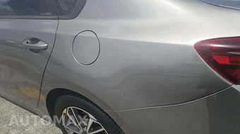2022 Kia Forte LXS - miniatura 27
