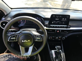2022 Kia Forte LXS – miniatura 11