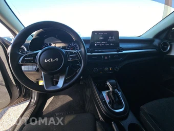 2022 Kia Forte LXS - miniatura 11