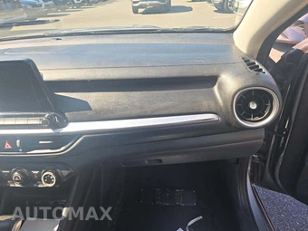 2022 Kia Forte LXS - miniatura 19