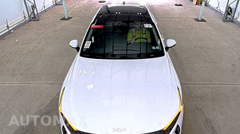2022 Kia K5 EX - miniatura 2
