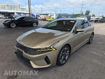 2022 Kia K5 EX