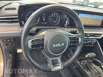 2022 Kia K5 EX – miniatura 10