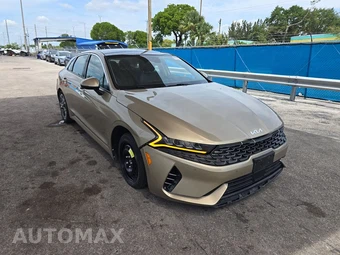 2022 Kia K5 EX – miniatura 3