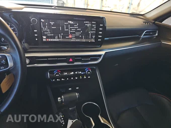 2022 Kia K5 GT – miniatura 11