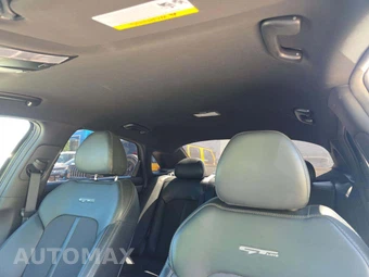 2022 Kia K5 GT-Line - miniatura 8