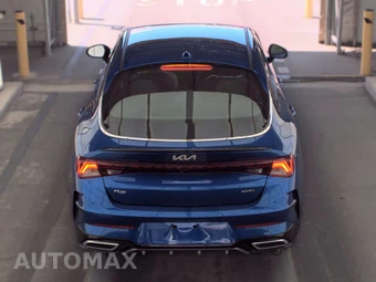 2022 Kia K5 GT-Line – miniatura 5