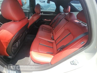 2022 Kia K5 GT-Line – miniatura 13
