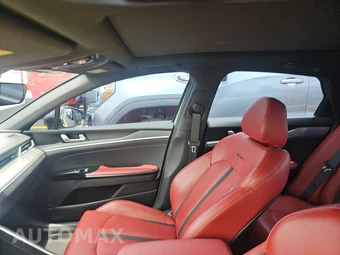 2022 Kia K5 GT-Line – miniatura 14