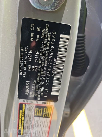 2022 Kia K5 GT-Line – miniatura 15