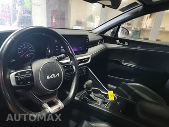 2022 Kia K5 GT-Line – miniatura 11