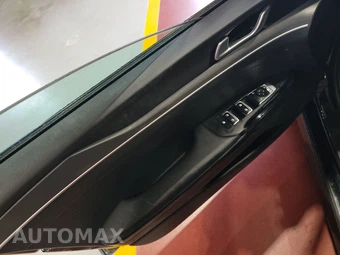 2022 Kia K5 GT-Line – miniatura 9