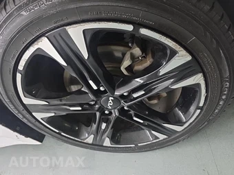 2022 Kia K5 GT-Line – miniatura 17