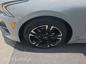 2022 Kia K5 GT-Line – miniatura 8