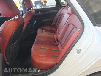 2022 Kia K5 GT-Line - miniatura 13