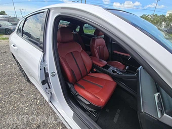 2022 Kia K5 GT-Line - miniatura 15