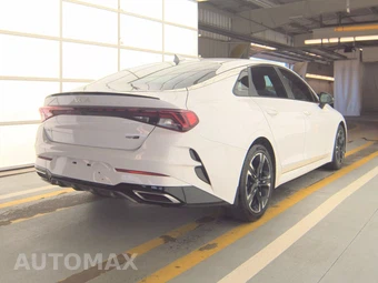 2022 Kia K5 GT-Line – miniatura 4