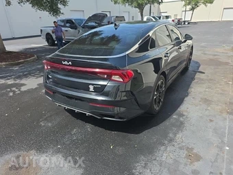 2022 Kia K5 GT-Line – miniatura 4