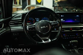 2022 Kia K5 GT-Line - miniatura 15