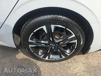 2022 Kia K5 GT-Line - miniatura 11