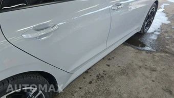 2022 Kia K5 GT-Line - miniatura 28