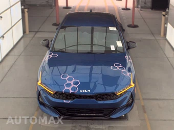 2022 Kia K5 GT-Line - miniatura 2