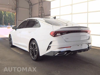 2022 Kia K5 GT-Line – miniatura 6