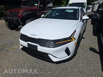 2022 Kia K5 LXS
