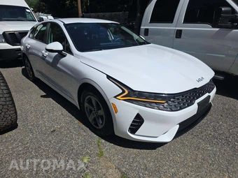 2022 Kia K5 LXS - miniatura 4