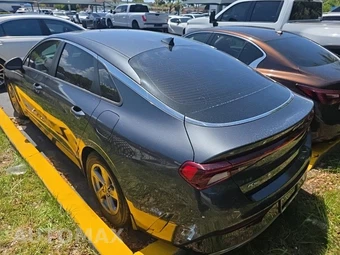 2022 Kia K5 LXS - miniatura 6