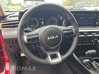 2022 Kia K5 LXS - miniatura 10