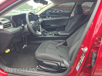 2022 Kia K5 LXS - miniatura 7