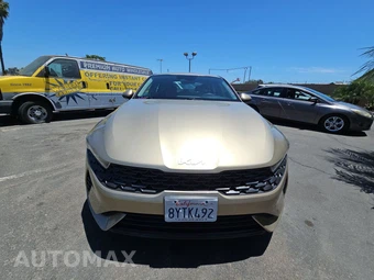 2022 Kia K5 LXS - miniatura 2