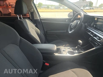 2022 Kia K5 LXS - miniatura 8