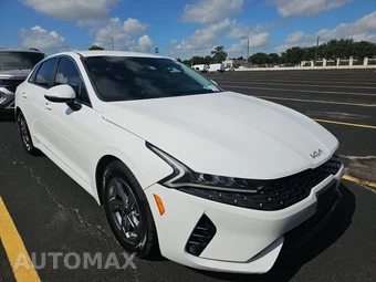2022 Kia K5 LXS – miniatura 3