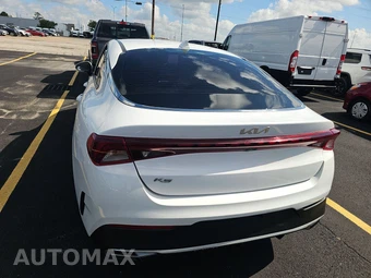 2022 Kia K5 LXS – miniatura 5