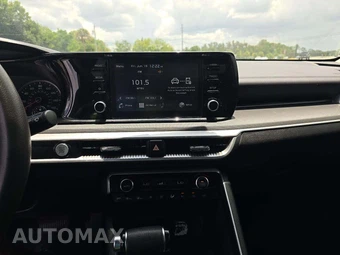 2022 Kia K5 LXS - miniatura 10
