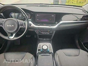 2022 Kia Niro EV EX – miniatura 10