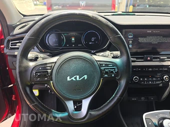 2022 Kia Niro EV EX - miniatura 10