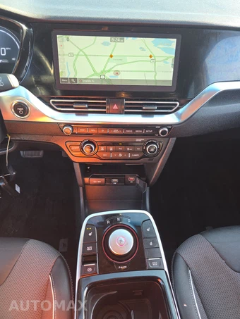 2022 Kia Niro EV EX - miniatura 11