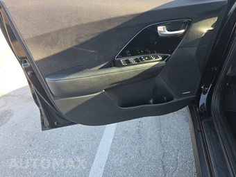 2022 Kia Niro EV EX - miniatura 9