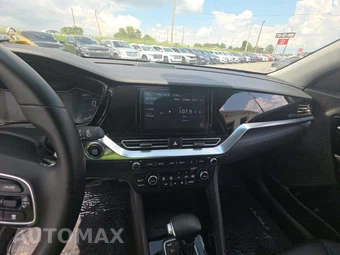 2022 Kia Niro Plug-In Hybrid EX – miniatura 7