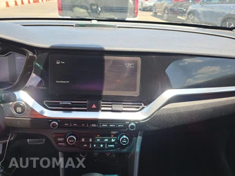 2022 Kia Niro Plug-In Hybrid EX Premium - miniatura 11